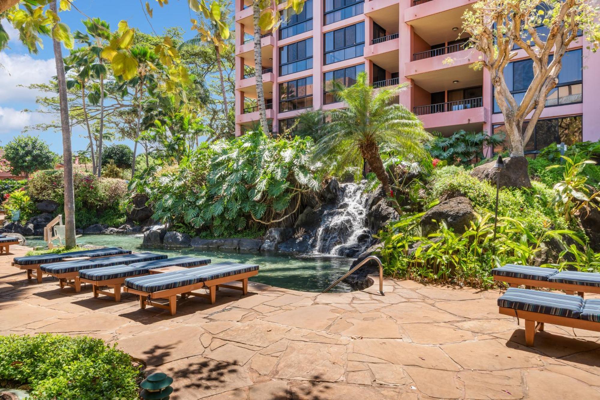 Kahana Falls Resort Napili-Honokowai Buitenkant foto